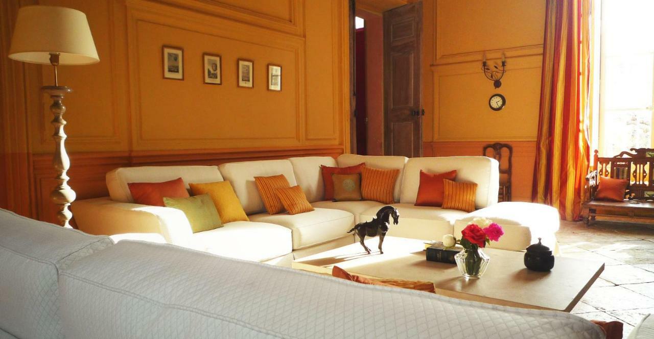 Domaine Des Escaunes Sernhac Екстериор снимка